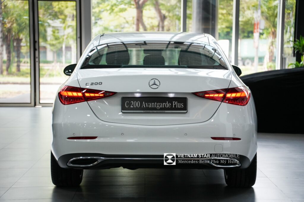 Giá Xe Mercedes C200 2025 | Khuyến Mãi Mới Nhất Quận 7, TP.HCM Gia Xe Mercedes C200 2