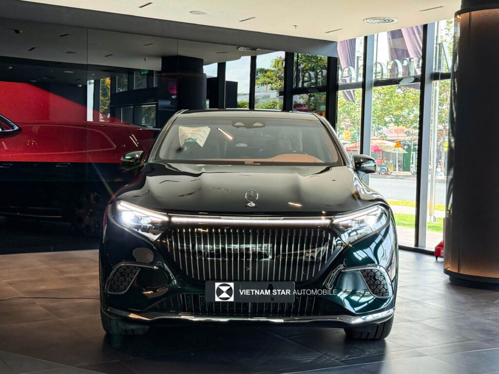 Mercedes-Maybach EQS 680 Màu Xanh - Biểu Tượng Xe Điện Cao Cấp Mercedes-Maybach EQS 680 Màu Xanh