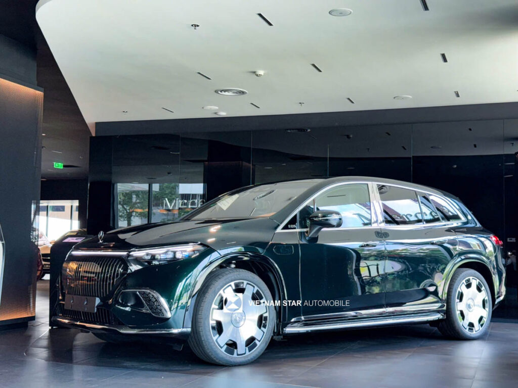Mercedes-Maybach EQS 680 Màu Xanh - Biểu Tượng Xe Điện Cao Cấp Mercedes-Maybach EQS 680 Màu Xanh