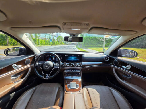 Xe Cũ Mercedes-Benz E200 Exclusive Nội Thất Nâu