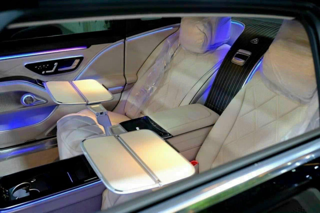 5 Lý Do Nên Chọn Mercedes-Maybach S680 Màu Trắng: Biểu Tượng Của Đẳng Cấp Tại TP.HCM 5 Lý Do Nên Chọn Mercedes-Maybach S680 Màu Trắng