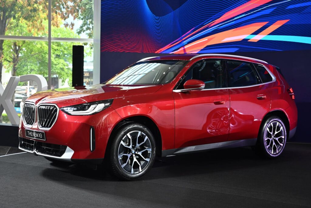 BMW X3 Giá Lăn Bánh 2025 – Đánh Giá Chi Tiết tại Việt Nam BMW X3 Giá Lăn Bánh
