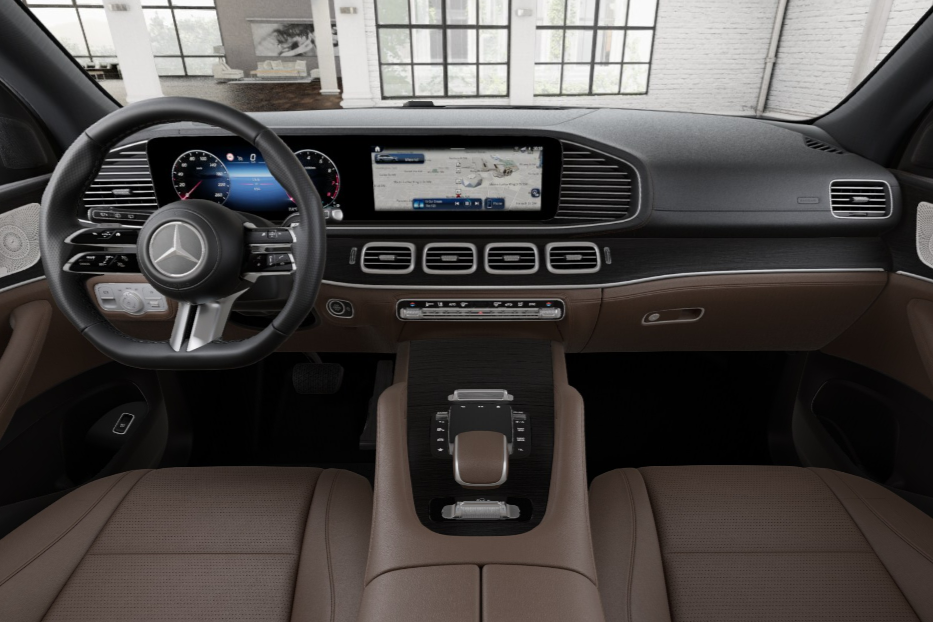 Mercedes-Benz GLS 450 4Matic Mercedes-Benz GLS 450 4Matic 2025 Nội Thất Nâu Mới