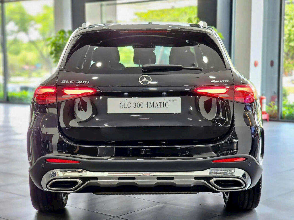 Mercedes GLC 300 Giá Lăn Bánh và Khuyến Mãi Mới Nhất 2025 Mercedes GLC 300 Giá Lăn Bánh Mới Nhất 2025