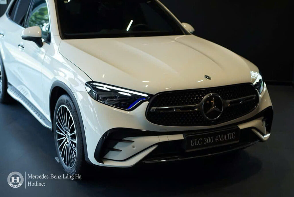Mercedes GLC 300 Lăn Bánh Hà Nội | Khuyến Mãi Mới Nhất Mercedes GLC 300 Lăn Bánh Hà Nội