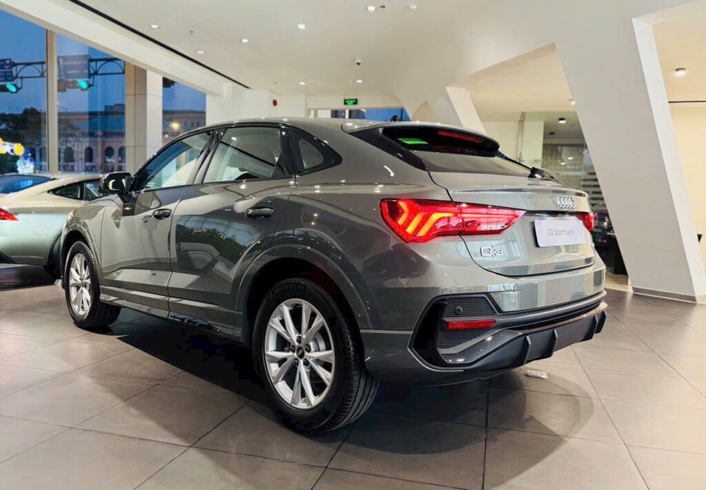 Đánh Giá Audi 5 Chỗ Gầm Cao: Lựa Chọn SUV Hạng Sang Cho Gia Đình Việt Giá Xe Audi 5 Chỗ Gầm Cao | Audi Q3