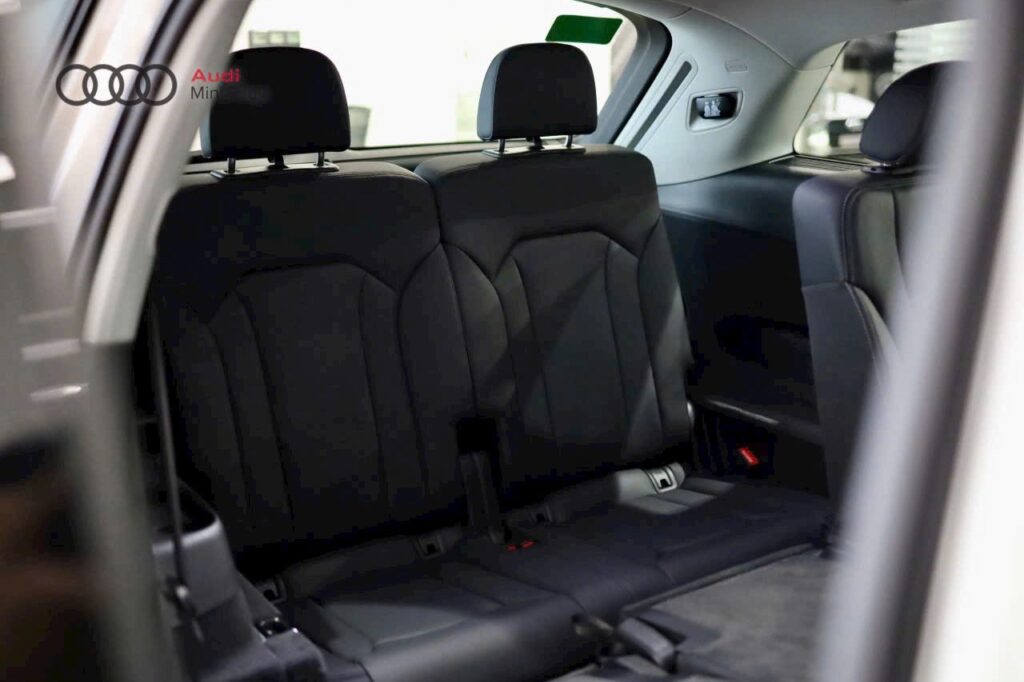 Đánh Giá Audi 7 Chỗ: Đỉnh Cao SUV Hạng Sang Cho Gia Đình Việt Audi 7 Chỗ Gầm Cao | Đánh Giá Audi Q7