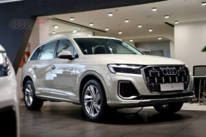 Giá Xe Audi Q7 45 TFSI quattro