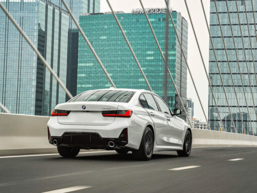BMW 320i Sport Line