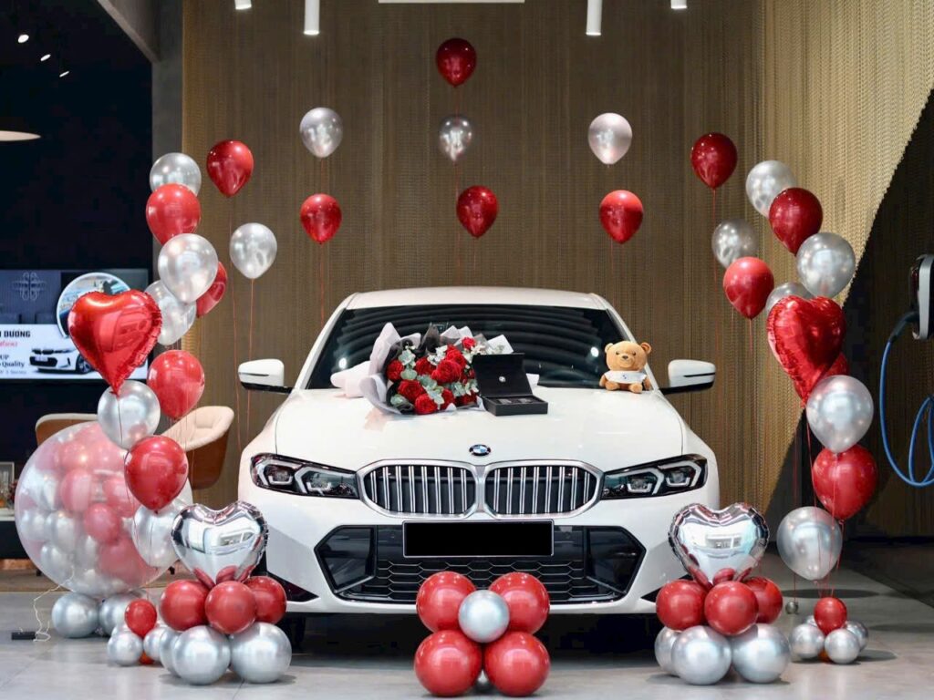 BMW 5 Chỗ 2025 - Giá Xe, Thông Số và Đánh Giá Chi Tiết Xe BMW 5 chỗ 2025 tại Việt Nam