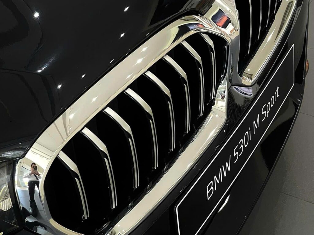 BMW 530i 2025: Giá Xe Lăn Bánh và Khuyến Mãi Mới Nhất BMW 530i 2