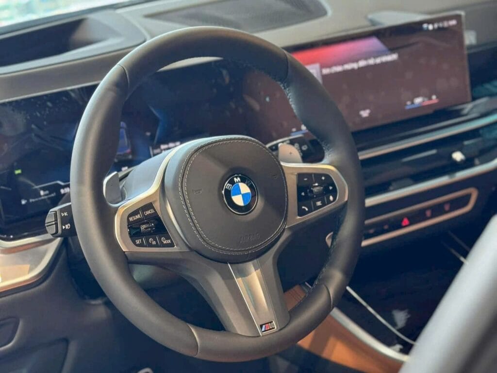 BMW X5 2025: Giá Lăn Bánh, Ưu Đãi và Đánh Giá Chi Tiết BMW X5 2025