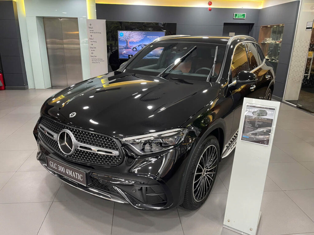 Gạt Mưa Mercedes Bị Kêu – Nguyên Nhân Và Cách Khắc Phục