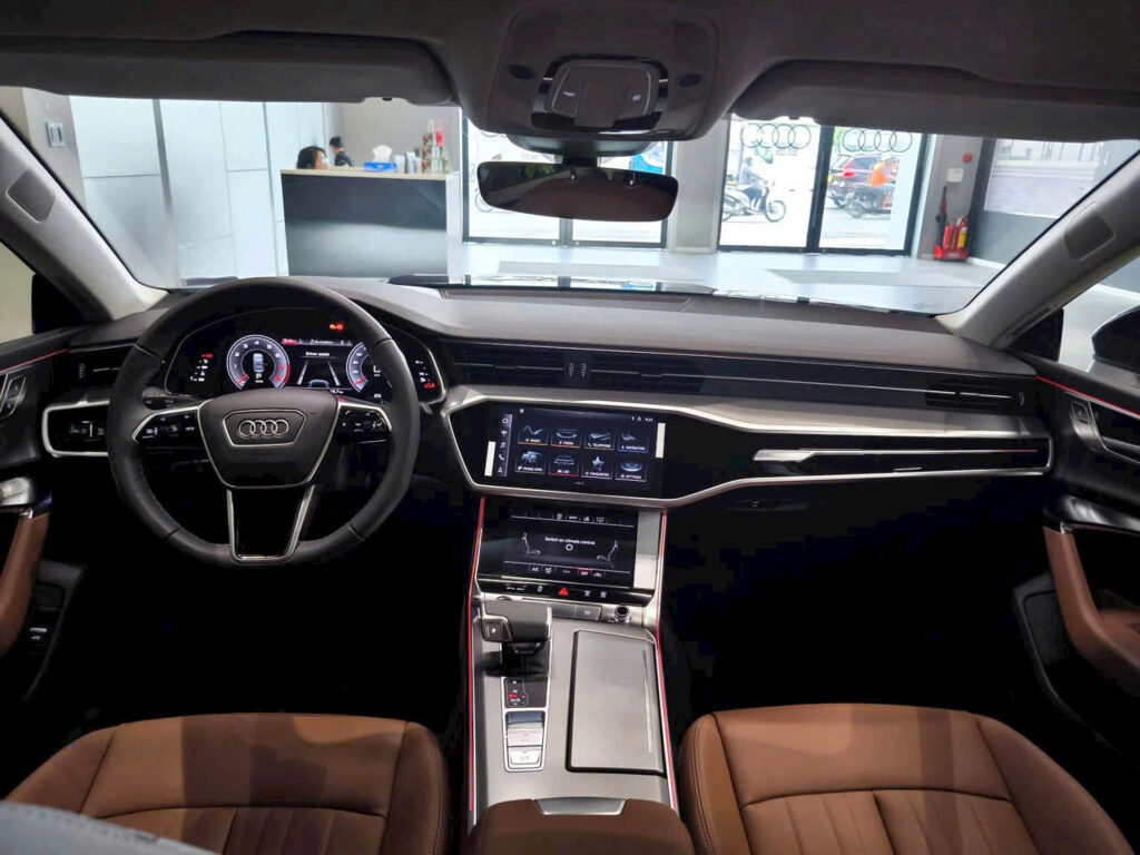 Giá Xe Audi A7 Lăn Bánh Việt Nam