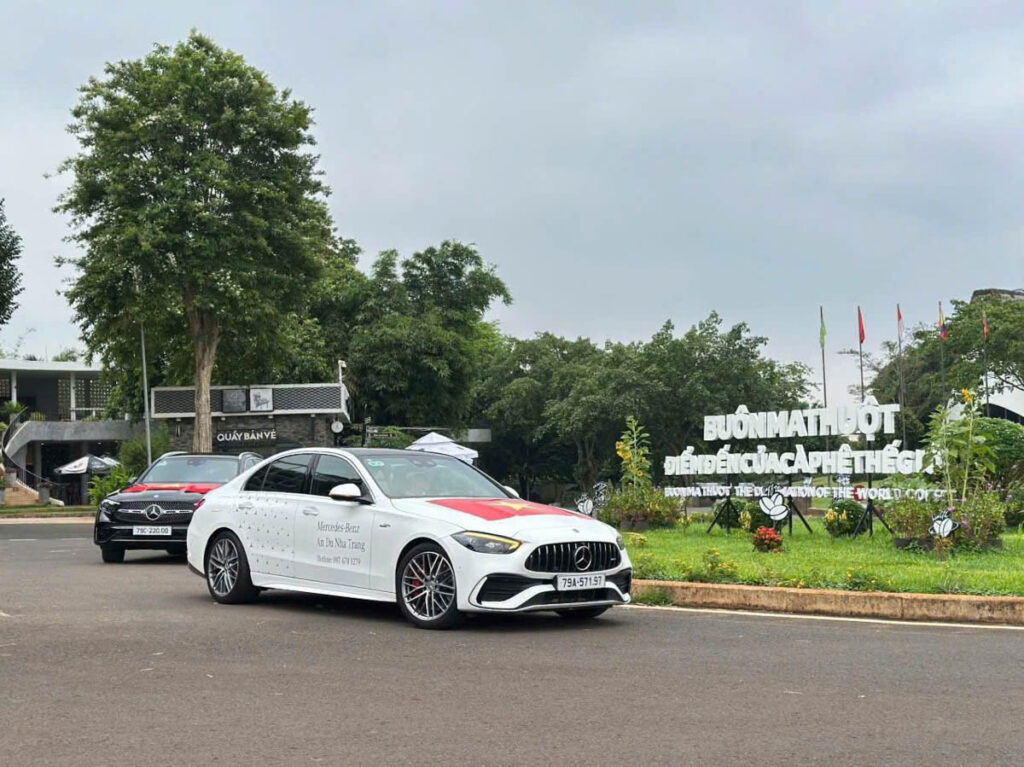 Giá Xe Mercedes Cũ Năm 2025 Tại Việt Nam: Lựa Chọn Xe Sang Đẳng Cấp Trong Tầm Tay Giá Xe Mercedes Cũ Chính Hãng Mới Nhất