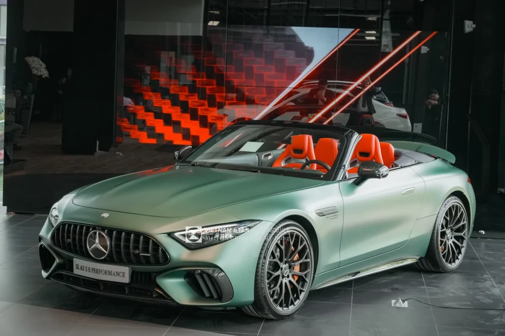 Mercedes-AMG SL 63 S E Performance
