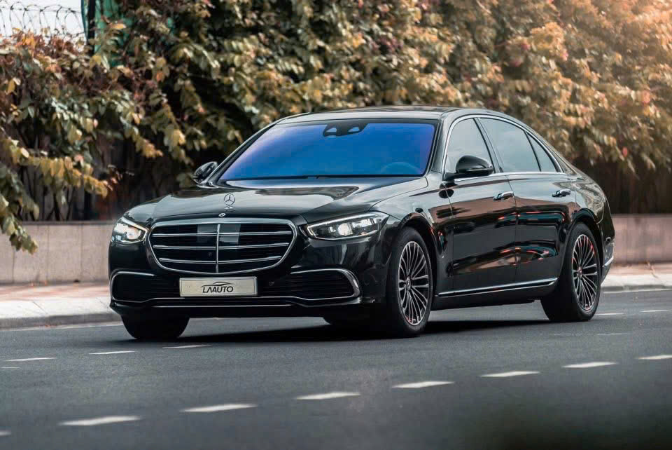 Mercedes S450 Lăn Bánh Buôn Ma Thuột: Đẳng Cấp Sedan Hạng Sang Tại Tây Nguyên Mercedes S450 Lăn Bánh Buôn Ma Thuột