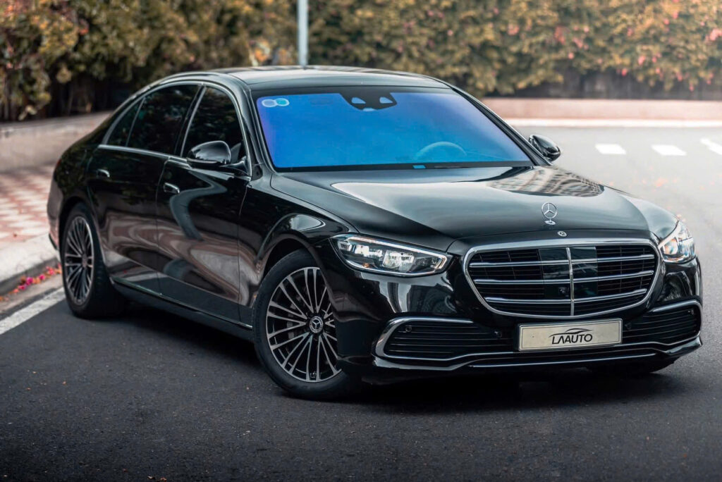 Mercedes S450 Lăn Bánh Buôn Ma Thuột: Đẳng Cấp Sedan Hạng Sang Tại Tây Nguyên Mercedes S450 Lăn Bánh Buôn Ma Thuột