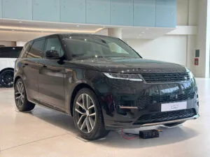 Giá Xe Range Rover Sport Lăn Bánh