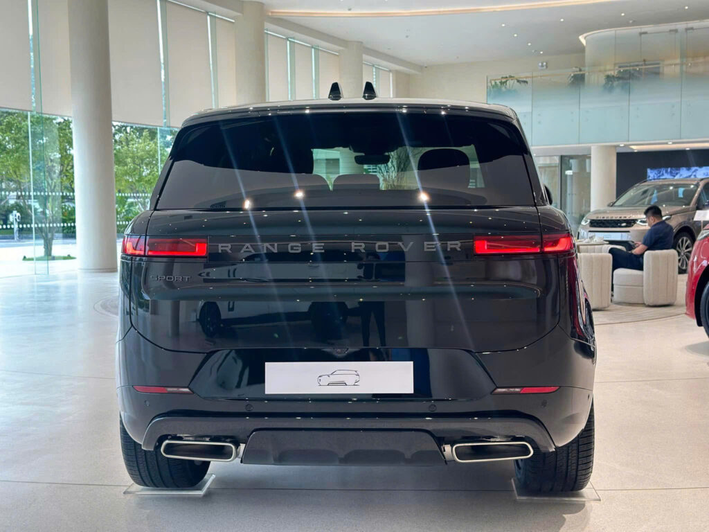 Range Rover Sport 2025 – Giá Xe Lăn Bánh, Thông Số Và Khuyến Mãi Range Rover Sport