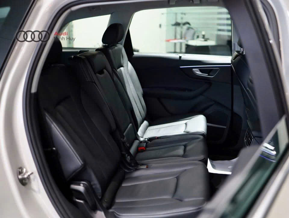 Audi Q7 Nội Thất Audi Q7 2025