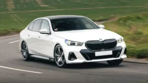 BMW 520i 2025 Lăn Bánh Việt Nam