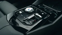 Nội Thất BMW 520i All New