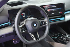 BMW 530i M Sport màn hình cong BMW Curved Display