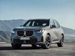 BMW X3 20i 2025 Lăn Bánh Hồ Chí Minh