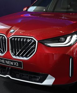 Công nghệ BMW Iconic Glow tích hợp trên lưới tản nhiệt