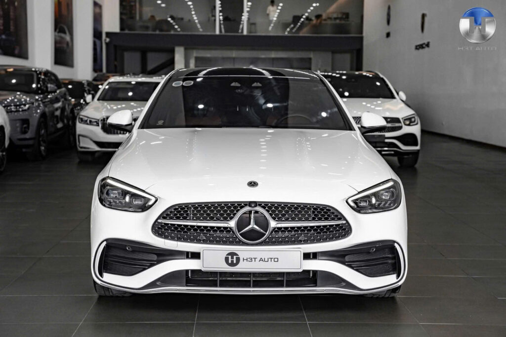 Đánh Giá Xe Mercedes C300 AMG 2022: Đỉnh Cao Sedan Thể Thao Sang Trọng Đánh Giá Xe Mercedes C300 AMG 2022