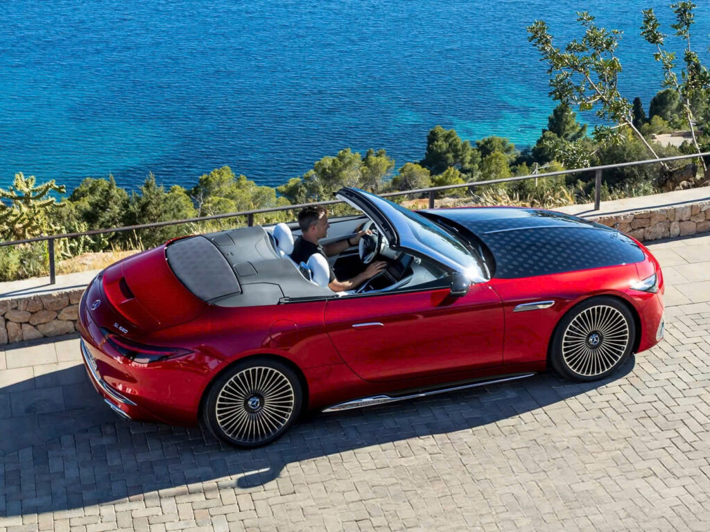 Khám Phá Giá Xe Mercedes-Maybach