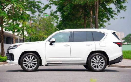 Ngoại thất xe Lexus LX 600 Urban