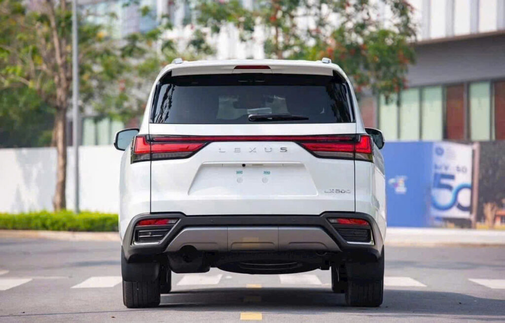 Lexus LX 600 Urban Ngoại thất xe Lexus LX 600 Urban