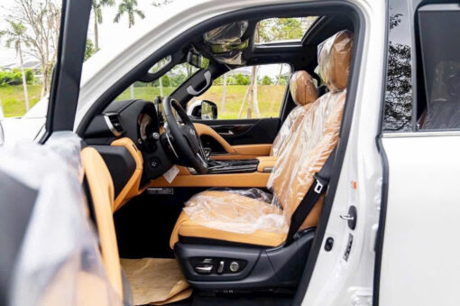 Nội thất xe Lexus LX 600 Urban