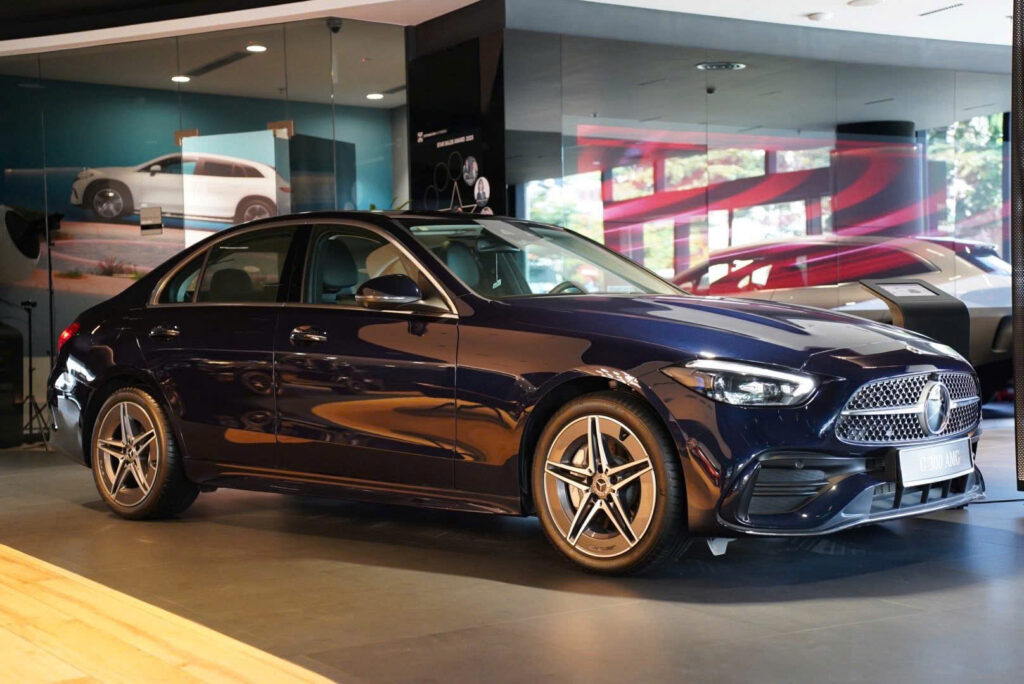 C300 AMG : Đỉnh Cao Sedan Hạng Sang Cỡ Trung Mercedes-Benz Mercedes-Benz C300 AMG 2025