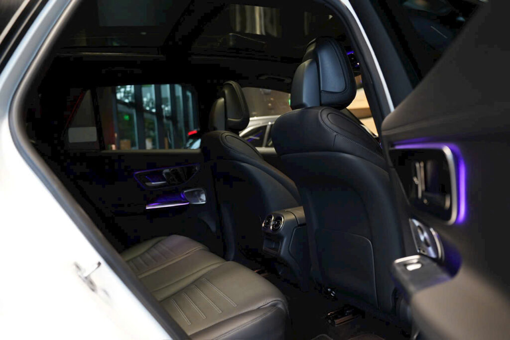 Mercedes-Benz GLC 300 4Matic - Những Điều Cần Biết Trước Khi Mua Xe Mercedes-Benz GLC 300 4Matic