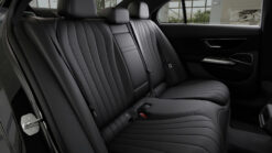 Mercedes E200 Avantgarde Nội Thất Màu Đen