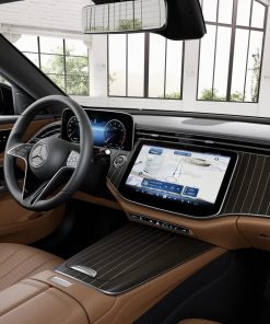 Mercedes-Benz E200 Avantgarde Mercedes E200 Avantgarde Nội Thất Màu Nâu