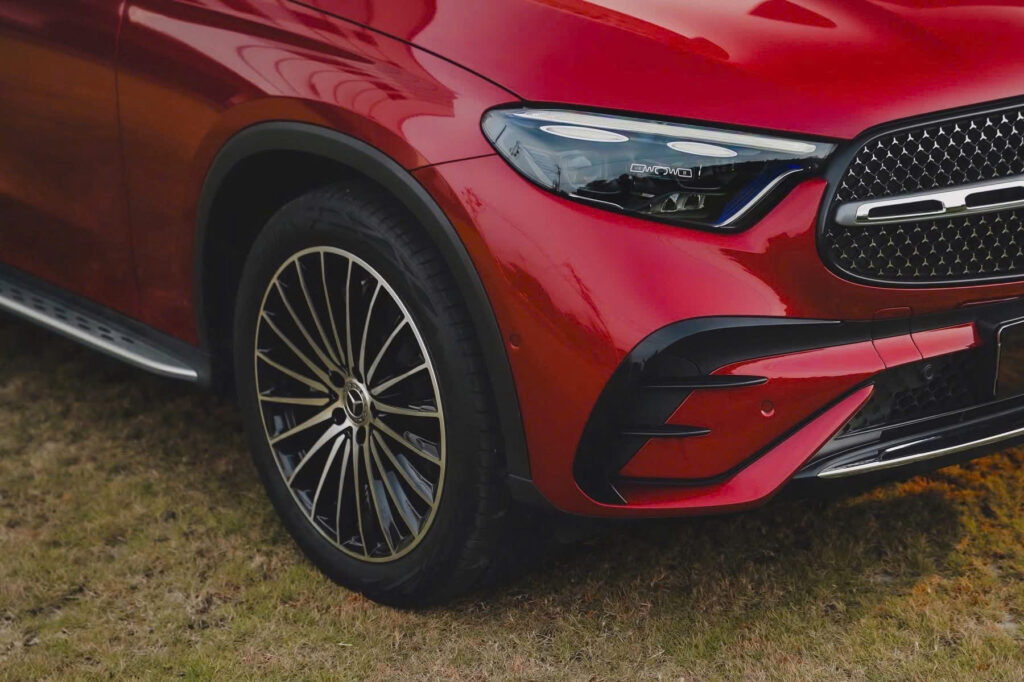 Mercedes GLC 300 4MATIC 2024 Giá Bao Nhiêu? Giá Lăn Bánh Tại Việt Nam Mercedes GLC 300 4MATIC 2024 Giá Bao Nhiêu