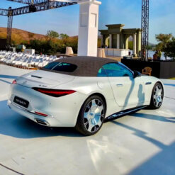 Mercedes Maybach SL 680 10