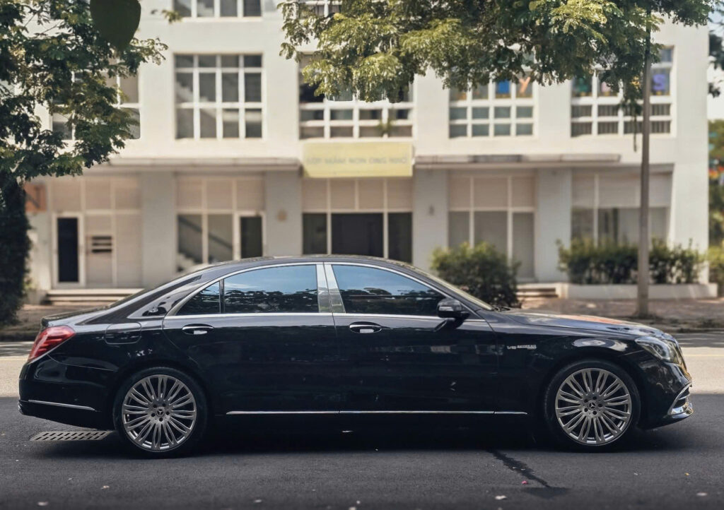 Đánh Giá Chi Tiết Mercedes S500 Độ Maybach S560: Trải Nghiệm "Xế Vương" Đích Thực Mercedes S500 Độ Maybach S560 Khẳng Định Ngôi Vương