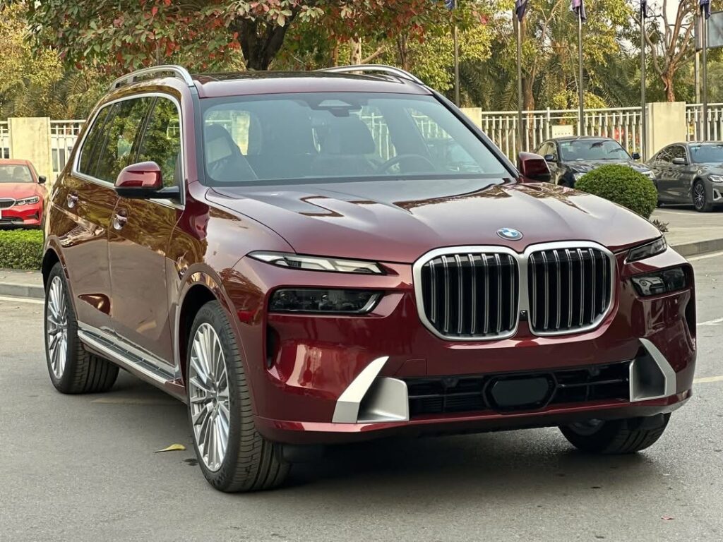 BMW X5 2025 Giá Lăn Bánh
