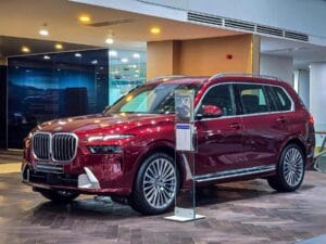 BMW X7 xDrive40i Pure Excellence Giá Lăn Bánh Việt Nam