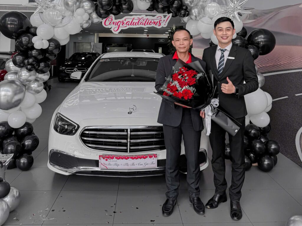 Câu Chuyện Thành Công: Anh Hiệp Mua Mercedes E200 Exclusive tại Phú Mỹ Hưng Câu Chuyện Thành Công Anh Hiệp Mua Mercedes E200 Exclusive tại Phú Mỹ Hưng