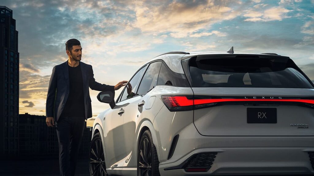 Giá Xe Lexus 5 Chỗ Lăn Bánh Mới Nhất 2025: Cập Nhật Chi Tiết & Ưu Đãi Giá Xe Lexus 5 Chỗ Lăn Bánh Mới Nhất