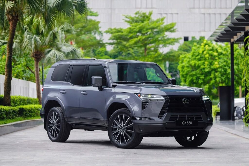 Giá Xe Lexus 7 Chỗ Lăn Bánh Mới Nhất 2025 – Bảng Giá & Ưu Đãi Tại Việt Nam Giá Xe Lexus 7 Chỗ Lăn Bánh GX 550