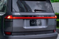 Lexus GX 550 SUV Hạng Sang 7 Chỗ Đa Dụng & Đẳng Cấp