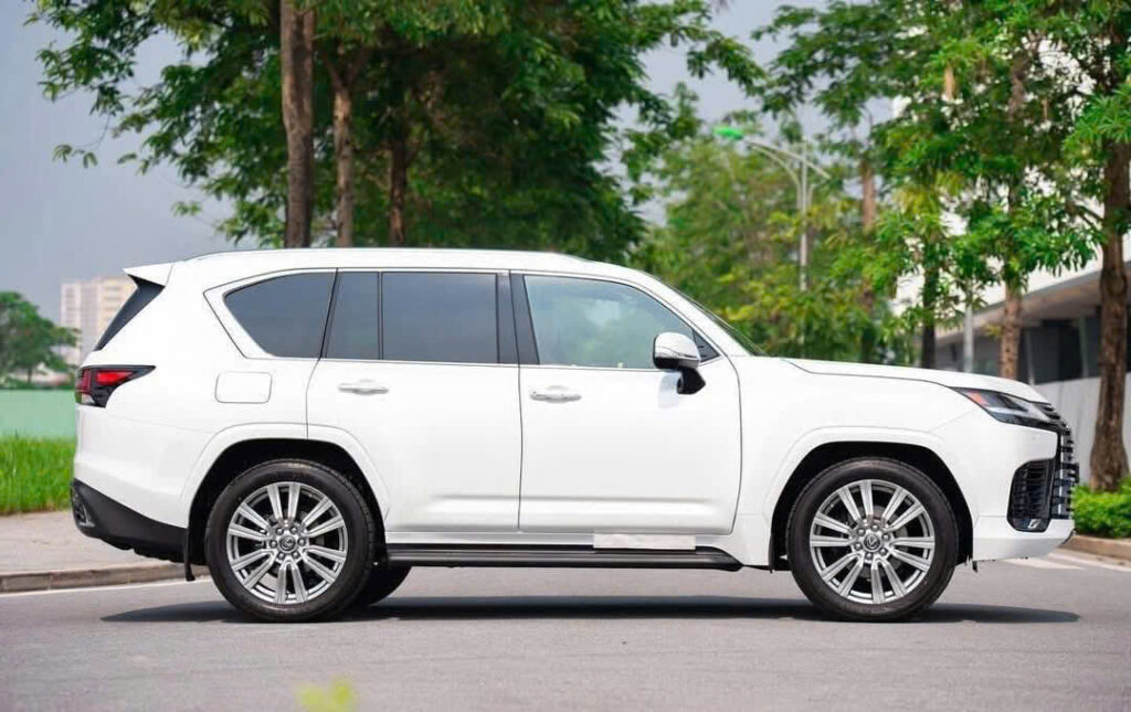 Lexus LX 600 VIP (4 chỗ) Lexus LX 600 VIP SUV 4 Chỗ Siêu Sang
