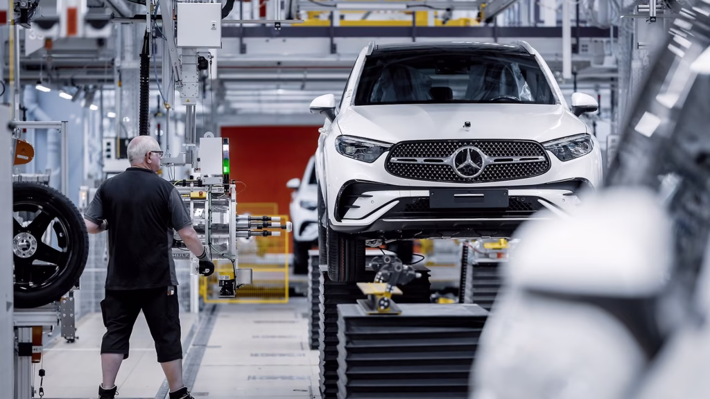 Mer GLC Là Gì? Khám Phá SUV Hạng Sang Đỉnh Cao Mercedes-Benz GLC – Class 2025 Mer GLC Là Gì Khám Phá SUV Hạng Sang Đỉnh Cao Mercedes-Benz GLC–Class 2025